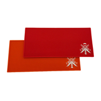 Tapis de Coiffure en Silicone Réutilisable Écologique Résistant à la Chaleur avec Texture à Pois et Logo Ciseaux – Organisateur pour Outils de Barbier