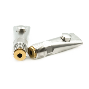 Nuovo Abbeveratoio Automatico per Suinetti a Basso Prezzo, Antispruzzo, in Acciaio Inox con Testa in Rame a Forma di Bocca di Maiale - Product Image 3