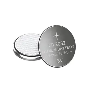 Fabrication de piles primaires de grande capacité CR2025 CR2450 CR2477 CR3032 CR2032 Piles 3V Lithium Coin CR2032 Pile bouton 2032