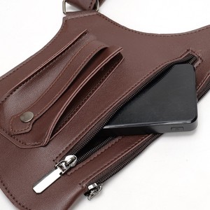 Sac de poitrine pour homme en cuir marron foncé, sac à bandoulière multifonctionnel avec poches zippées pour les loisirs en plein air et les voyages, collection Printemps 2025 - Product Image 3