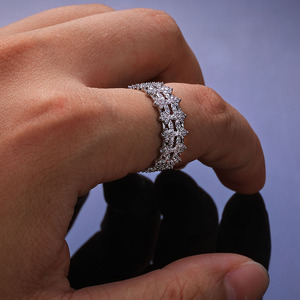 NUOYA nuovo arrivo anello a doppia fila da 8mm 925 argento bianco VVS Moissanite Bling Design gioiello da donna - Product Image 5