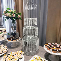 Plateau de présentation rond pour desserts, support en acrylique transparent, décoration de centre de table de mariage, support à gâteau avec pendentif en cristal pour fournitures de fête
