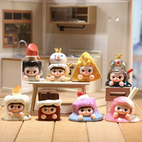 Figura de Resina de Niña con Postre, Linda y Dulce, Figuras de Acción Kawaii, Figuras de Anime, Juguetes de Caja Sorpresa, Venta al por Mayor, OEM Personalizado
