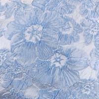 Tissu jacquard texturé teint en fil avec motif floral pivoine en relief 3D pour vêtements et confections de mode féminine