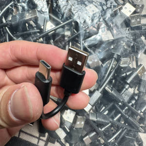 <span class=keywords><strong>Cable</strong></span> de Carga Rápida USB-A a USB-C de 10 cm de Diseño Corto <span class=keywords><strong>y</strong></span> Alta Calidad con Conductor de Cobre Estañado 1A para Dispositivos de Impresión <span class=keywords><strong>y</strong></span> Computación - Product Image 2