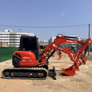 Machinerie d'occasion - Mini-excavatrice U55 de 5,5 tonnes, excavatrice hydraulique sur chenilles avec chenilles en caoutchouc pour travaux d'aménagement paysager et de construction, en stock - Product Image 2