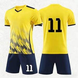 Uniforme de Fútbol Personalizado con Sublimación, Logotipo Personalizado, Secado Rápido, Transpirable, para Equipos Profesionales, Amateur, Club, Escuela, Pedidos al por Mayor, Día del Partido - Product Image 4
