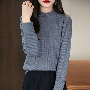 Suéter de punto grueso para mujer, cuello medio alto, estilo coreano, holgado, de algodón, para otoño e invierno, color liso - Product Image 4