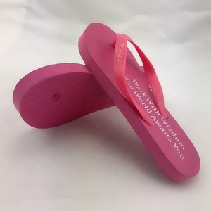 Più nuovo arrivo ODM design solido rosso stampato morbida suola in gomma delle donne usa e getta fantasia a buon mercato hotel casa pantofole - Product Image 5