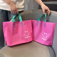 Sacs d'emballage épais en plastique PE givré, imprimés sur mesure, vente en gros d'usine, pour magasins de vêtements de mode