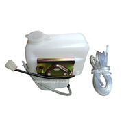 Meilleure vente d'usine de lave-glace de fenêtre de voiture personnalisé 12V 1.5L réservoir d'eau en pvc