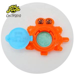 Vente <span class=keywords><strong>en</strong></span> gros Jouet <span class=keywords><strong>soucoupe</strong></span> volante <span class=keywords><strong>en</strong></span> <span class=keywords><strong>forme</strong></span> <span class=keywords><strong>de</strong></span> grenouille avec autocollant <span class=keywords><strong>de</strong></span> tatouage Bonbons à mâcher Bonbons halal Bonbons pour enfants - Product Image 4