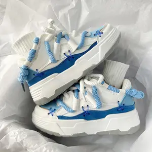 Moda tamaño 12 pisos azul gris cuero casual mujeres luz con cordones zapatillas personalizadas mujer zapatos para correr para damas