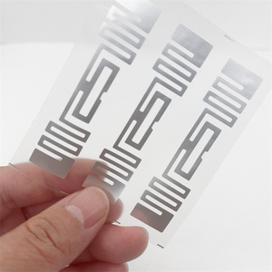 Etiqueta RFID UHF GSC-C22M M750, Duradera, Alta Precisión, Largo Alcance de Lectura, PET para Gestión Logística, Muestras Gratis, Transporte - Product Image 2