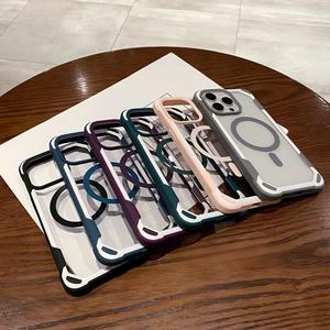 เคสใสกันกระแทกแบบแม่เหล็กสองสีสำหรับ iPhone 17 และ Apple 16 Pro Max - Product Image 3