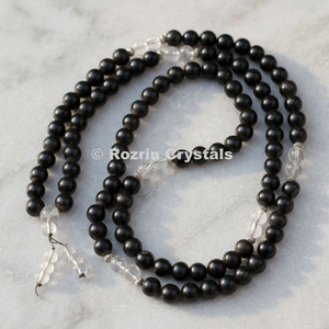 Jap Mala bouddhiste sculpté en agate noire avec gravure souvenir - Product Image 3