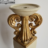 Bougeoir en forme de vase en résine blanche antique Accents dorés pour la décoration de Noël Comprend d'autres lanternes de bocaux à bougies