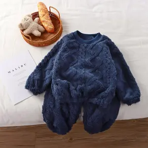 Hot Selling Flannel Home Wear Boy's Pajamas Set Eco Friendly Lose Jumper Solid Winter Thick Clothes