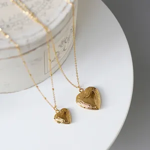 Collier en acier inoxydable plaqué or 18K avec cadre Photo, médaillon en forme de cœur, pendentif pour cadeau féminin, mode 2023