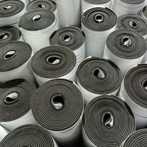 Cửa Cách âm tự dính EVA bọt excluder Băng chống bụi niêm phong dải cho cửa sổ niêm phong dải - Product Image 3