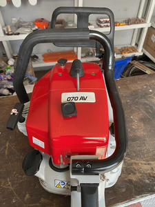 Motosierra de Gasolina <span class=keywords><strong>Stil</strong></span> 105cc MS070 - Motosierra Profesional Compacta y Potente para Cortar Madera - Product Image 4