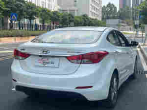 Xe Hyundai Elantra 2012 1.6L số tự động, đời cao cấp, giá cả phải chăng, tình trạng tuyệt vời, sử dụng xăng, bán chạy, xe đã qua sử dụng - Product Image 6