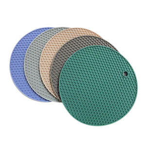 Hot Pads <span class=keywords><strong>tappetino</strong></span> isolante in Silicone <span class=keywords><strong>antiscivolo</strong></span> rotondo a nido d'ape <span class=keywords><strong>tappetino</strong></span> <span class=keywords><strong>multiuso</strong></span> per asciugatura presine sottobicchieri resistenti al calore sottopentola - Product Image 5