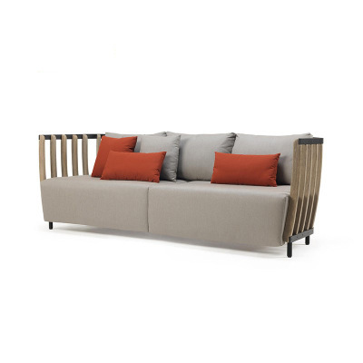 โซฟาสามที่นั่ง