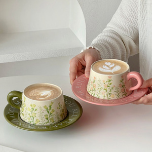 Ensemble tasse et soucoupe en céramique de haute qualité au style frais avec motif floral, mug exquis pour l'art latte, idéal pour la maison - Product Image 4