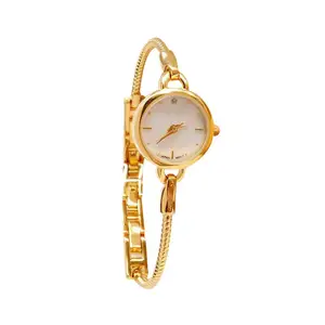 Маленькие изысканные круглые часы с браслетом, винтажные маленькие золотые часы, кварцевые женские часы