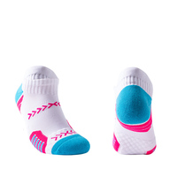 Chaussettes de sport respirantes et rembourrées à compression pour hommes, idéales pour la course et la gym, avec coussinets de cheville – Vente en gros