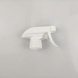 ขวดสเปรย์พลาสติกเปล่าขนาด 500 มล. 750 มล. 1000 มล. สีดำ สีขาว สีใส พร้อมหัวฉีดแบบพ่นฝอย - Product Image 4