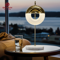 Lampe de table moderne en métal et cristal avec lumière LED blanc chaud non variable, veilleuse de chambre, décoration intérieure, CRI 80, garantie 2 ans