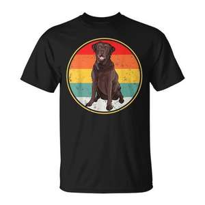 Camiseta vintage retro con diseño de perro Chesapeake Bay Retriever al atardecer - Product Image 1