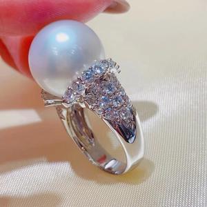 2025 Luxury Women's Engagement <b>Finger</b> <b>Ring</b> with Large Natural Pearl New Fashion Jewelry Gift Box - Product Image 4