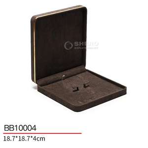 Boîte à bijoux en velours haut de gamme, personnalisable avec logo, pour boucles d'oreilles - Product Image 2