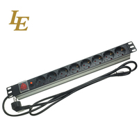 Regleta de alimentación de 19 pulgadas para rack, PDU de aleación de aluminio con 6 enchufes Schuko universales, interruptor, protección contra sobretensiones y sobrecarga