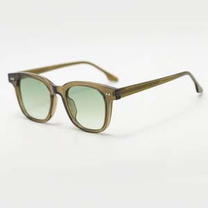 Lunettes de soleil carrées à grande monture, avec logo personnalisé, style rétro 2025, pour hommes et femmes, monture TR90, verres dégradés, protection UV400, idéales pour la conduite - Product Image 5