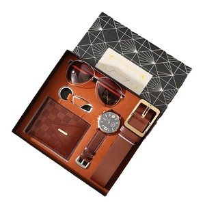 Set Regalo Aziendale: Portafoglio, Cintura, Orologio al Quarzo e Occhiali <span class=keywords><strong>da</strong></span> Sole per la Festa del Papà e la Giornata dell'Uomo, <span class=keywords><strong>da</strong></span> Regalare al Fidanzato - Product Image 4
