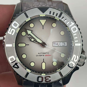 Reloj Mecánico de Acero Inoxidable, Cristal de Zafiro Abombado, Movimiento NH36, Bisel de 41 mm, Brazalete de Acero Five Bull - Product Image 4