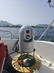 Cámara Térmica Marítima de 3 km Resistente a la Niebla Salina, con Giroestabilización de 2 Ejes y Sensor Dual EO/IR para Embarcaciones - Product Image 6