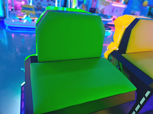 เครื่องเกมแข่งรถหยอดเหรียญสำหรับเด็ก - ภาษาอังกฤษ โลโก้สีสันตามสั่ง - Product Image 4