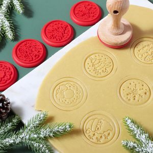 Emporte-pièces en silicone 3D personnalisables avec motif en relief, ensemble de moules à biscuits pour la pâtisserie et les outils de pâtisserie - Product Image 3