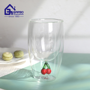 Bicchiere da Caffè in Vetro Borosilicato a Doppia Parete da 340ml, Forma di Uovo, Fatto a Mano, con Simpatici Cartoni 3D di Stelle, Ciliegie e Polari - Product Image 4