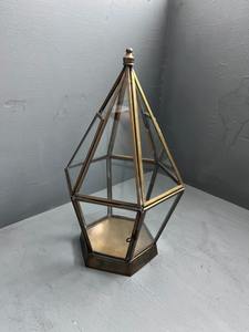 โคมไฟตกแต่งทำจากทองเหลืองและแก้ว ดีไซน์งานฝีมือ สำหรับตกแต่งบ้าน น้ำหนักเบา ปลอดสารพิษ คุณภาพสูง ผลิตในอุตรพัฎฐ์ - Product Image 4