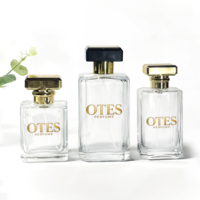 Vente chaude, flacon de parfum en verre rectangulaire personnalisé vide de 30 ml, 50 ml, 100 ml, emballage cosmétique, flacon de parfum, huile essentielle