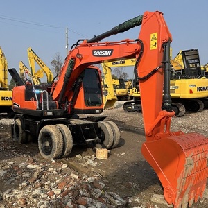 Excavatrice d'occasion à roue DOOSAN 150W-7 en bon état haute performance Offre Spéciale de 15 tonnes en vente - Product Image 1