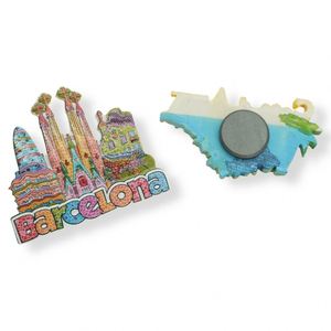 Aimant de réfrigérateur en gros personnalisé, aimant souvenir 3D avec logo de ville pour la décoration de cuisine, autocollant populaire en polyrésine 3D - Product Image 3