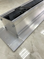 Diffuseurs linéaires modernes en aluminium brut, registres, grilles, vis réglables, style américain, angle de lame de 45 degrés, plafond encastré