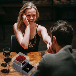 วันวาเลนไทน์ดอกกุหลาบนิรันดร์ที่เก็บรักษากุหลาบในกล่องอะคริลิคที่เก็บรักษาไว้พร้อมชุดของขวัญสร้อยคอรักคุณ - Product Image 5